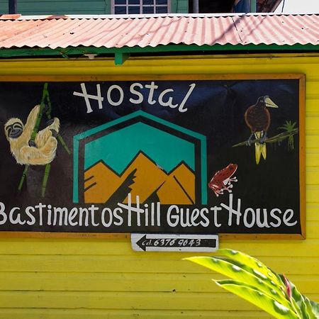 Bastimentos Hill Guest House Бокас-дель-Торо Экстерьер фото